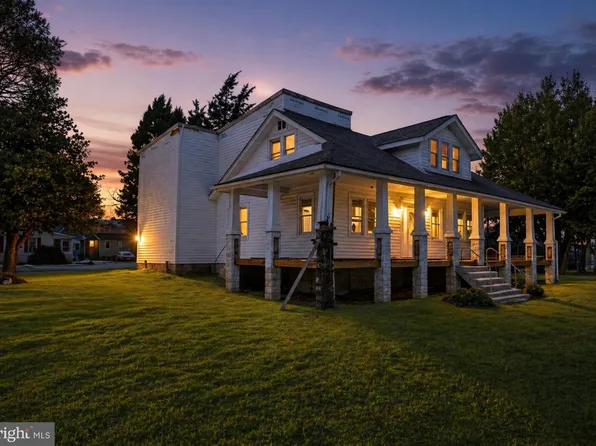 2224 Middleborough Rd, Essex, MD 21221