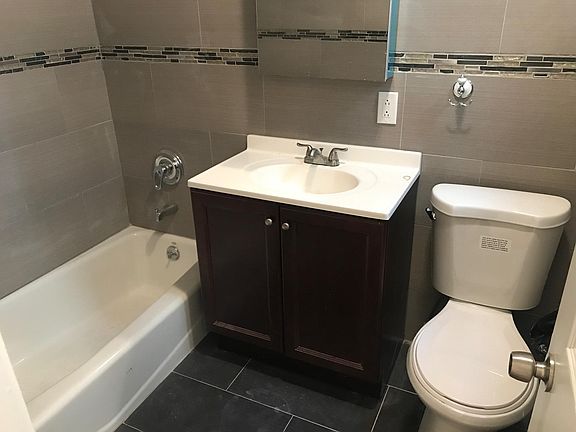3rd image of 12419 Liberty Ave #2