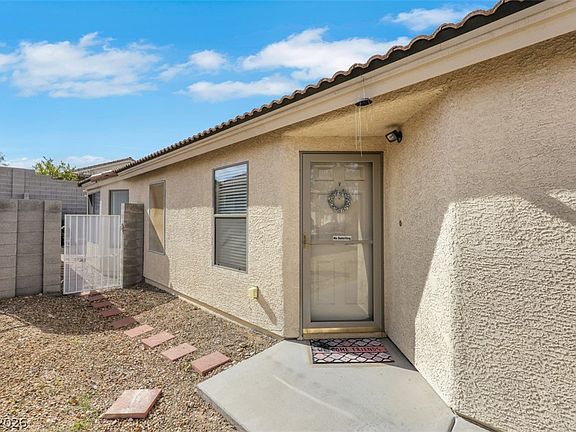 5th image of 9671 Giddings Ave