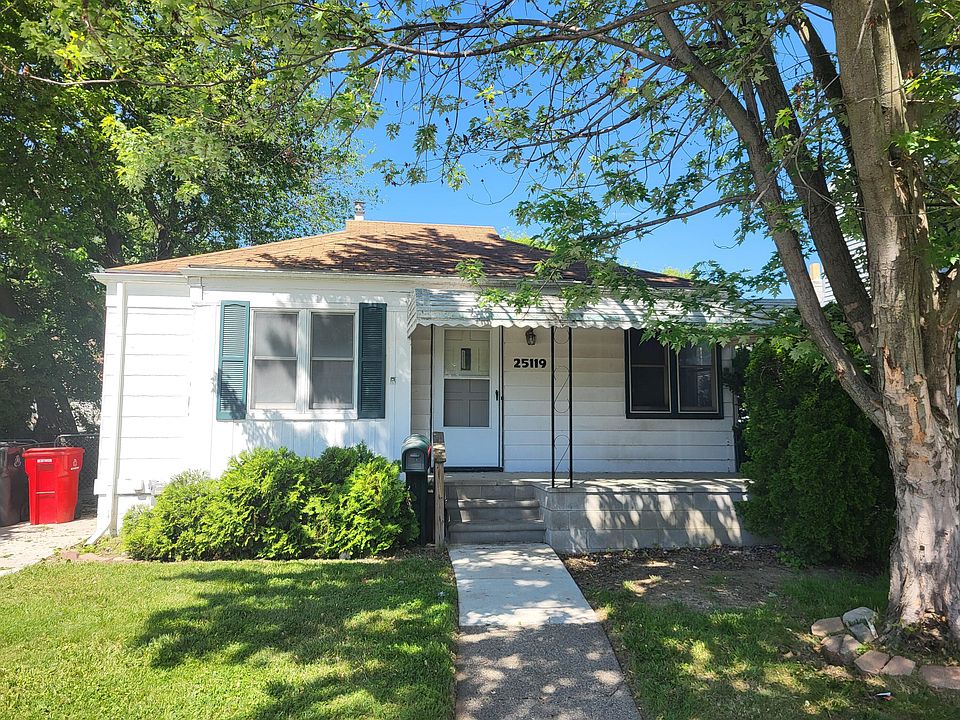 1st image of 25119 Leach St