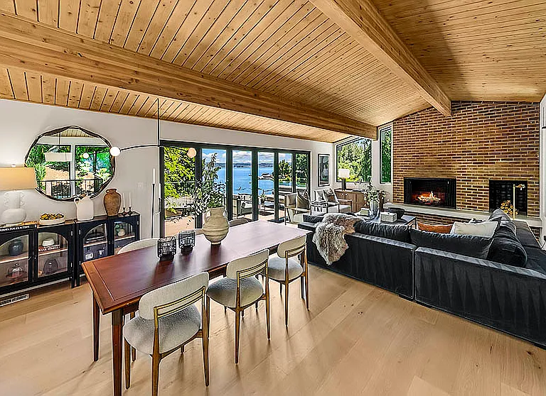 7936 Seward Park Ave S — Photo 1