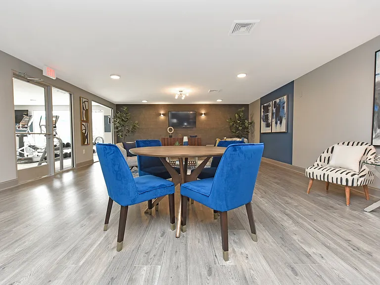 Leasing Office
