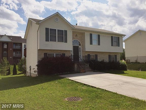 2nd image of 113 Paradise Ct
