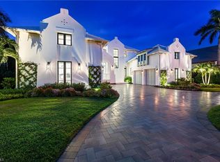 625 Kings Town Dr, Naples, FL 34102