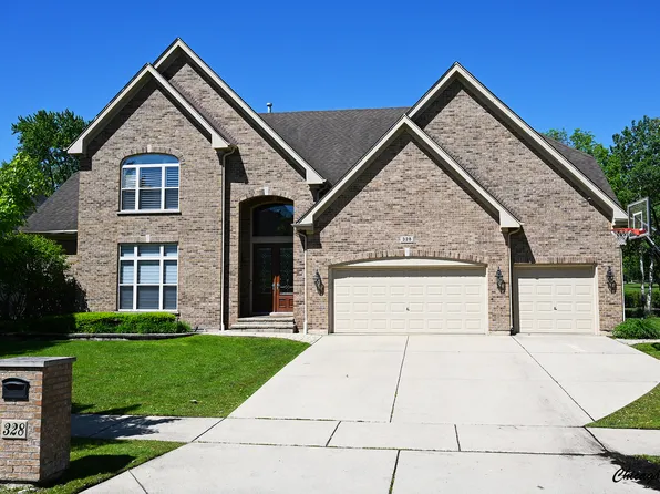 328 Erie Cir, Bloomingdale, IL 60108