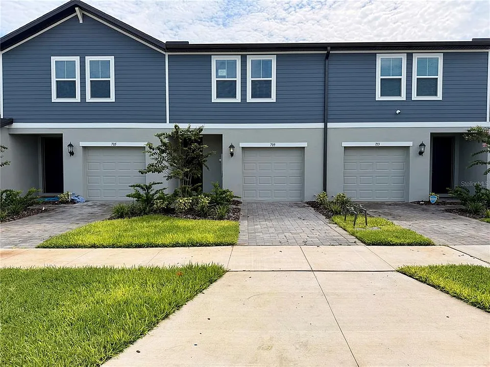 709 Spartina Way