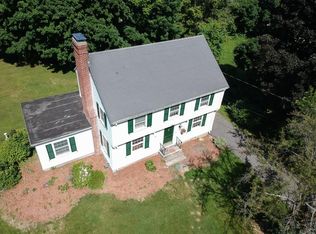 16 Laurel Ave, Shrewsbury, MA 01545