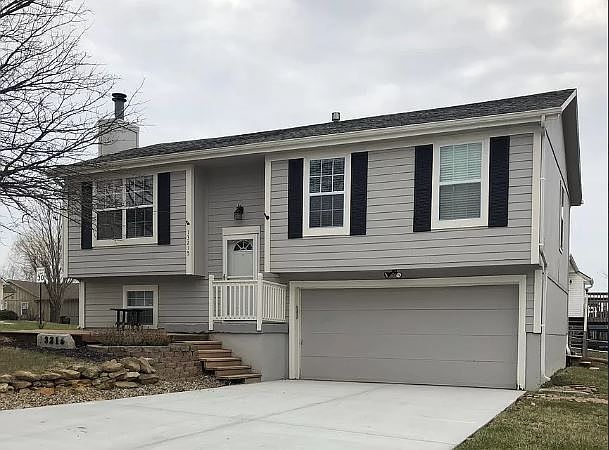 1st image of 13215 Custer Ave