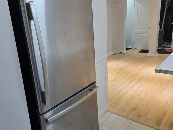 2 Lady Loretta Ln, Vaughan, ON L6A 4G3