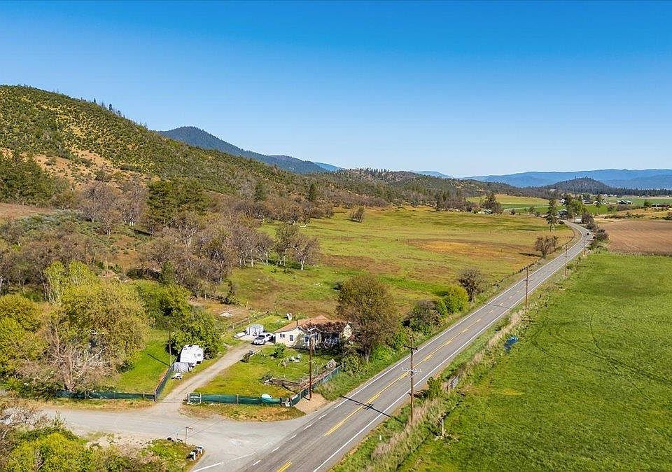 1st image of 3501-3503 S State Highway 3