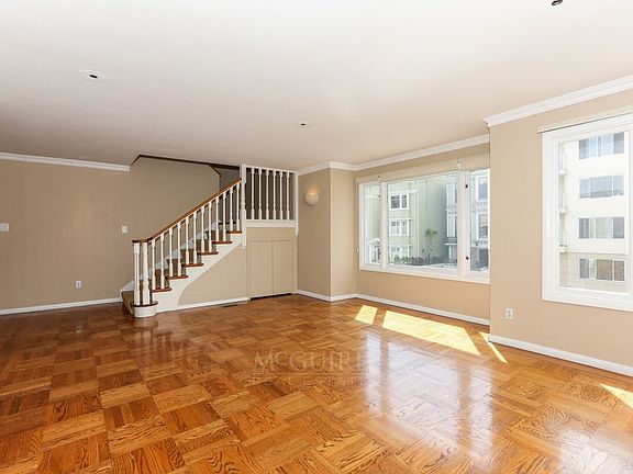 4th image of 2196 Pacific Ave