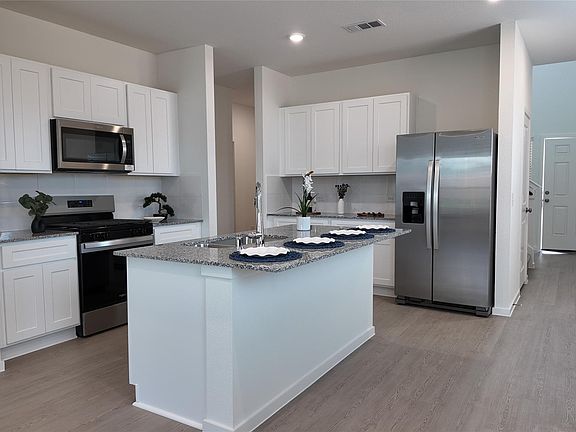 3rd image of 15917 Blass Valley Dr