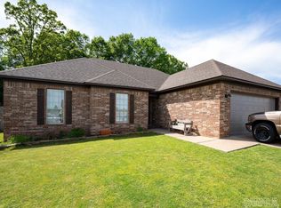 37 Tanzanite Dr, Greenbrier, AR 72058