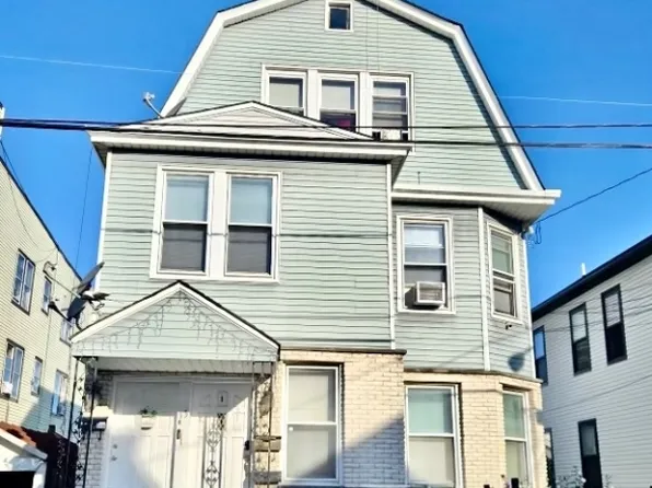 13 Windsor St, Kearny Town, NJ 07032