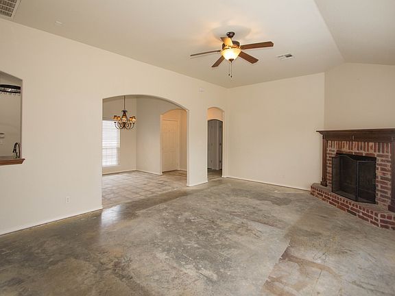 5th image of 3275 S 201 East Ave