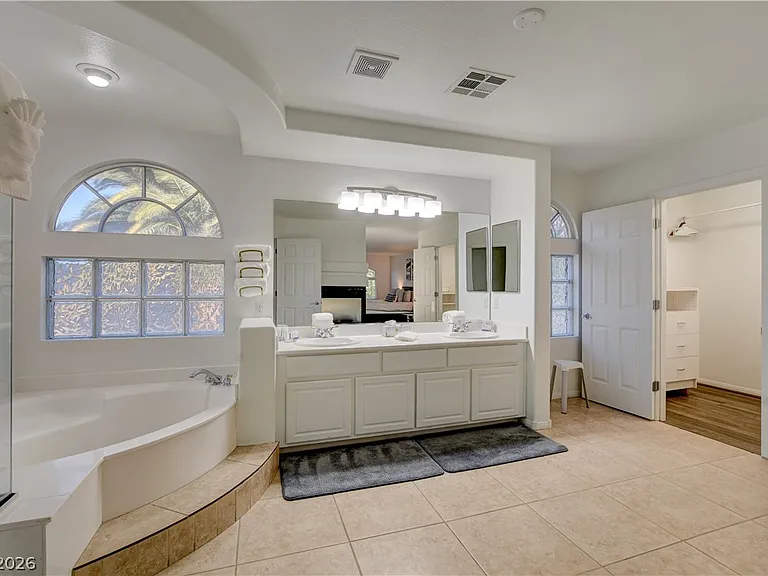1721 Sweet Pea Ave — Photo 22
