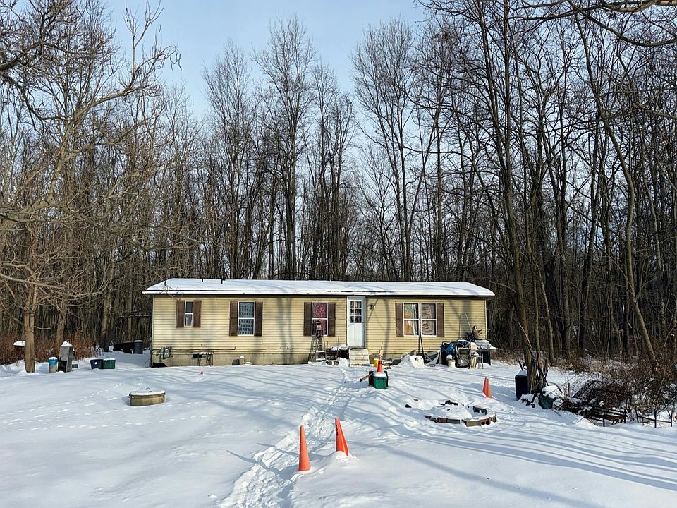 1st image of 3481 N Creek Rd