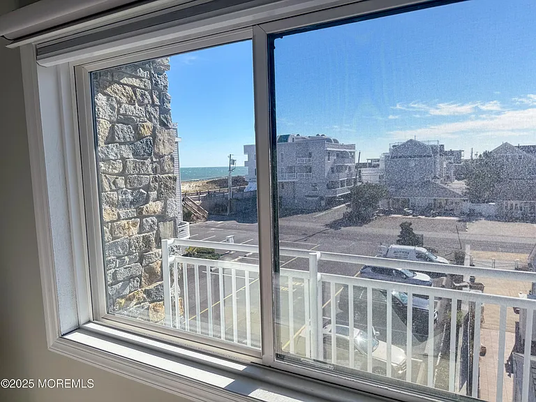 1 21st Ave #3G — Photo 29