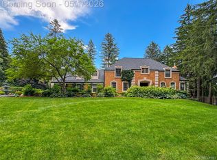 3985 S Ellamae Rd, Oakland, MI 48363