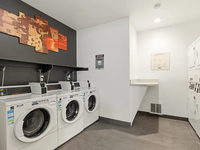 Laundry Center