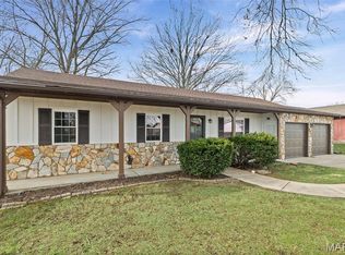 117 Timber Dr, Swansea, IL