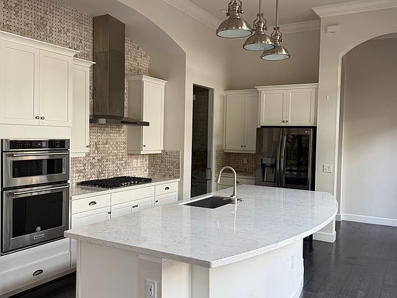 5th image of 8370 Via Vittoria Way