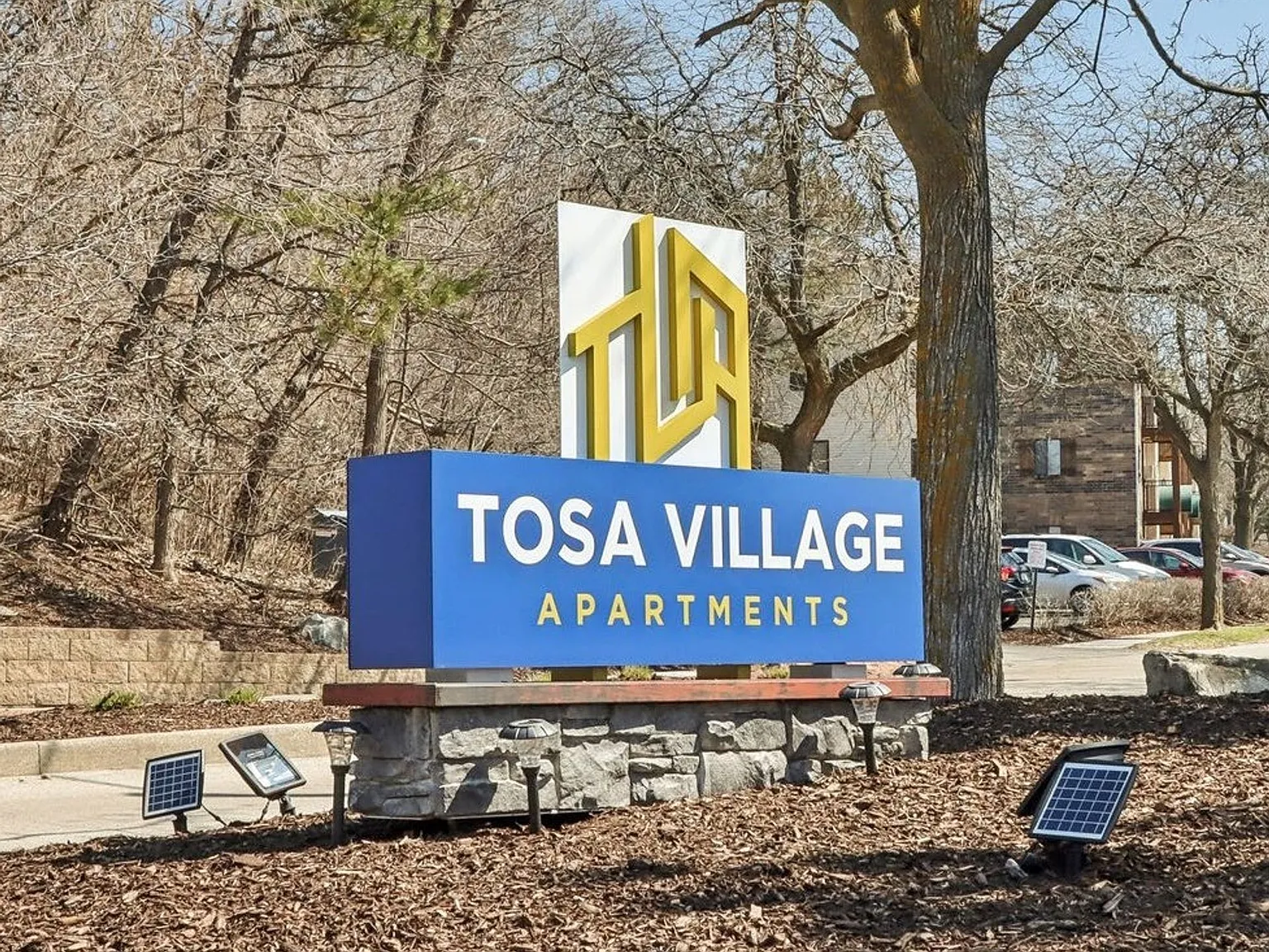 Tosa Village — Photo 2