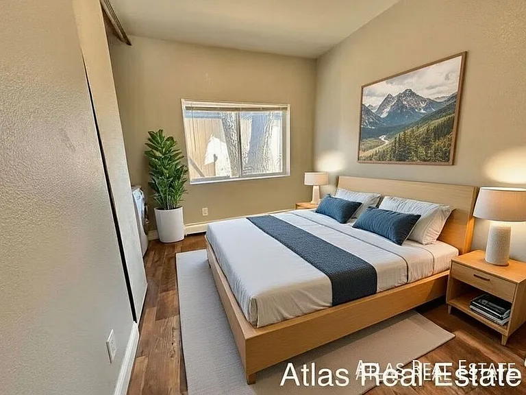 406 S 10th St #2 — Photo 4