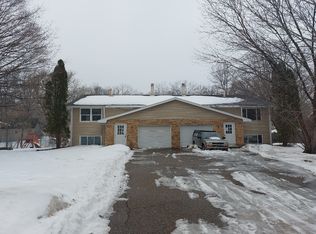 15421 Trillium Cir, Eden Prairie, MN 55344