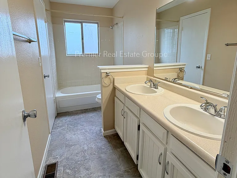 6156 Del Paz Dr — Photo 13
