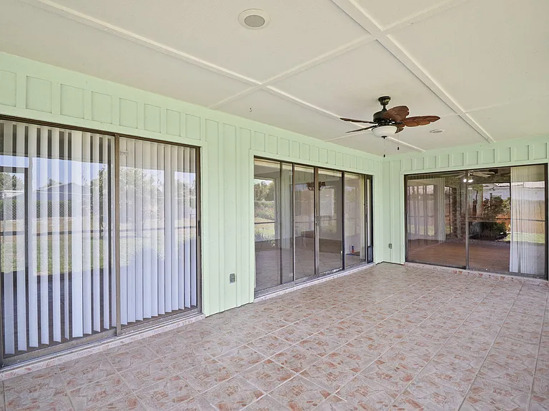 65 Pinehill Trl W #W — Photo 26