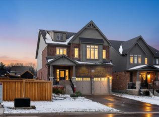 14 Spencer St, Collingwood, ON L9Y 3B7