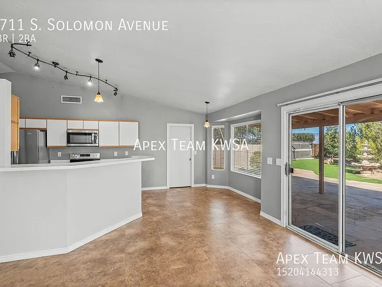7711 S Solomon Ave — Photo 9