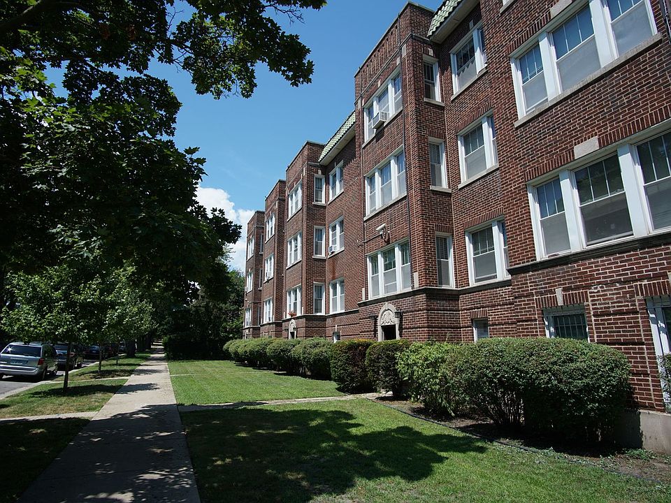 2nd image of 1900 W Farwell Ave #6902-2