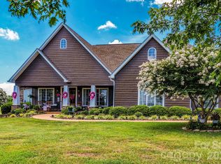 1109 Morningstar Lake Rd, Forest City, NC 28043
