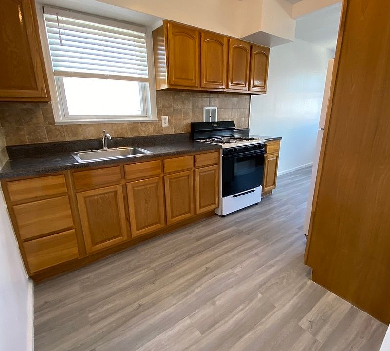 1st image of 46-20 28th Ave #3