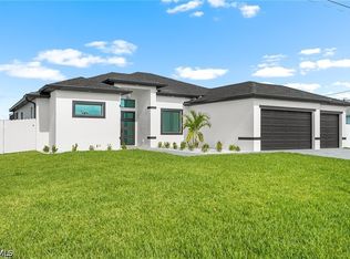 222 SE 2nd Ave, Cape Coral, FL 33990