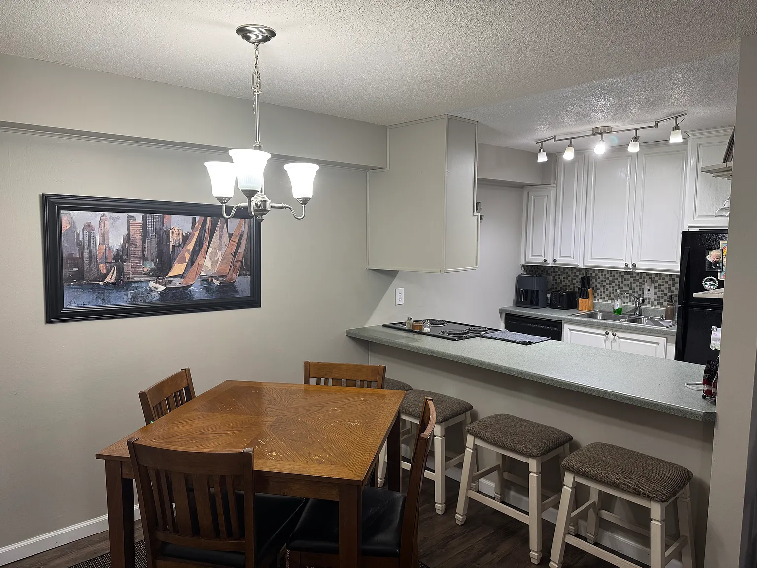5410 Three Points Blvd — Photo 4