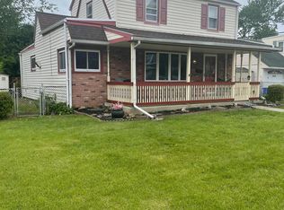 808 W Penn Pines Blvd, Aldan, PA 19018