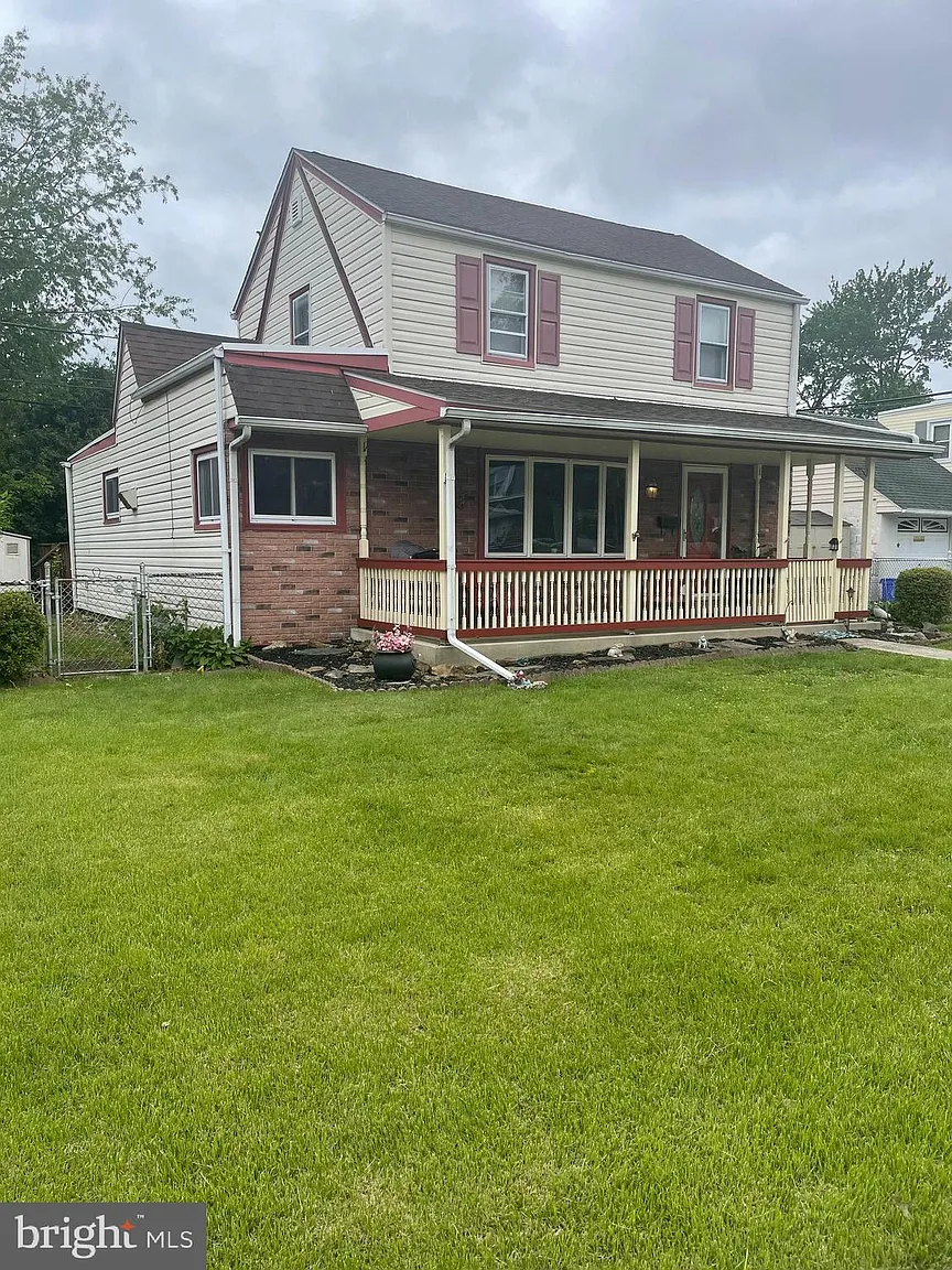 808 W Penn Pines Blvd photo 1