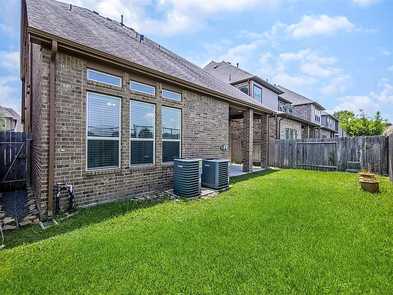 13120 Wornington Ct — Photo 40