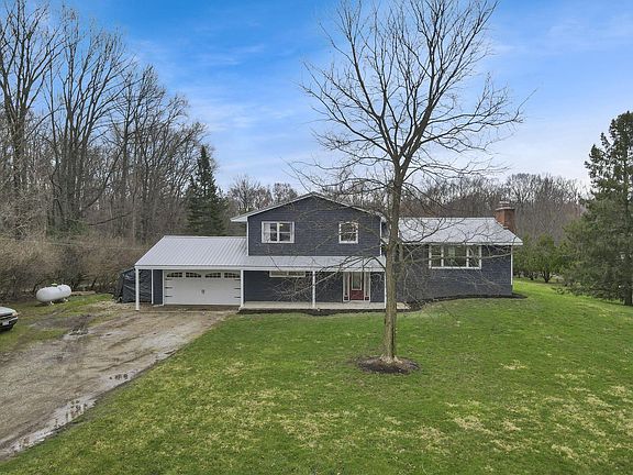 2nd image of 3366 Township Road 221