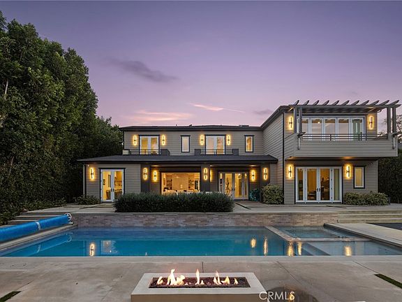 3rd image of 15547 Valley Vista Blvd