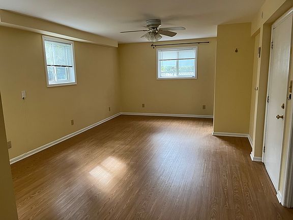 2nd image of 2779 Washington Blvd #A2