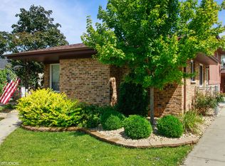 16469 George Dr, Oak Forest, IL