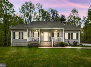 15570 Dickinsons Corner Dr, King George, VA