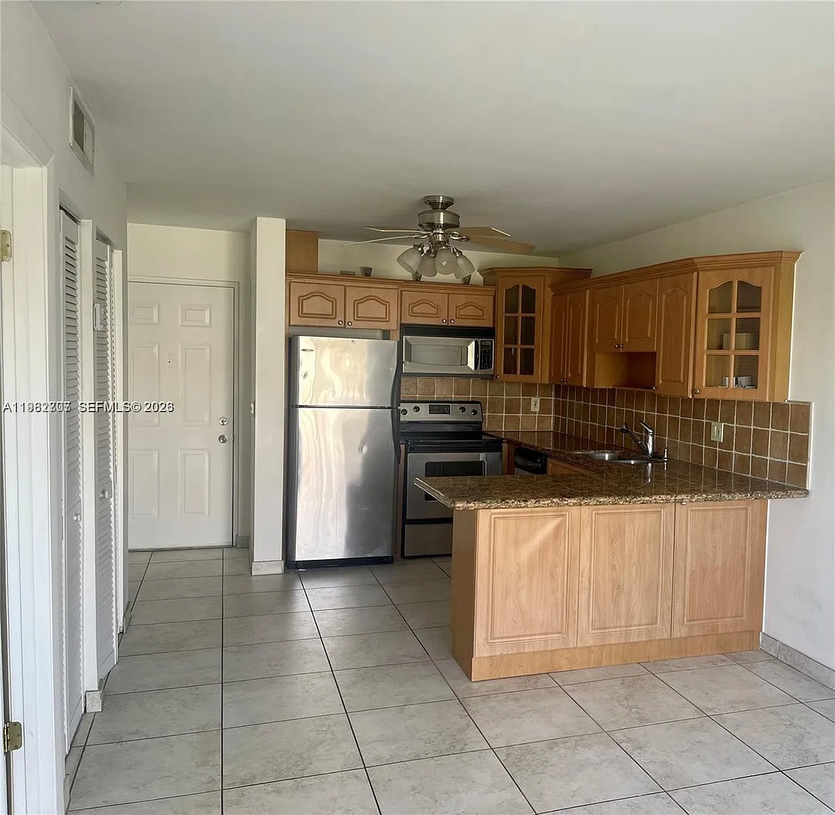 Building Photo - 8240 SW 210th St #215