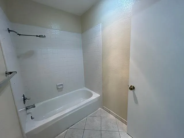 20651 Celeste Cir — Photo 25
