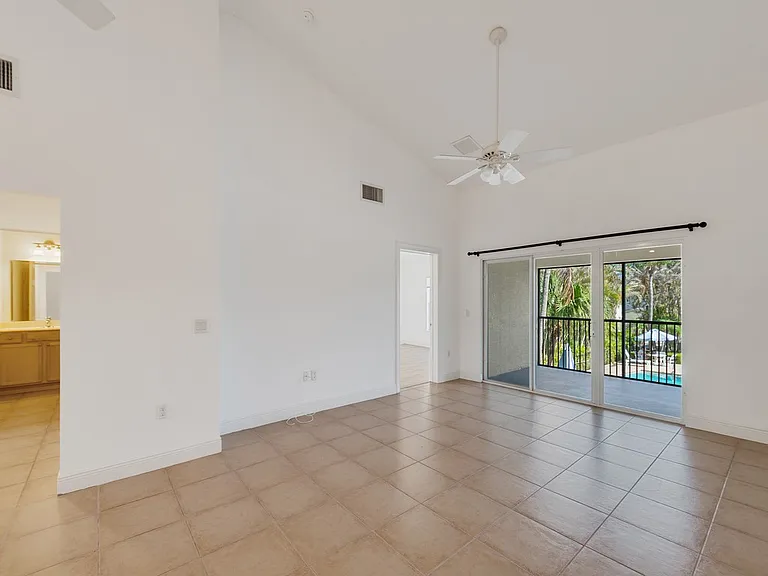 4350 Doubles Alley Dr #203 — Photo 6