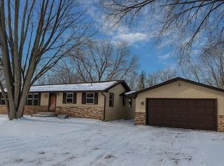 11345 53rd Ave N, Plymouth, MN 55442